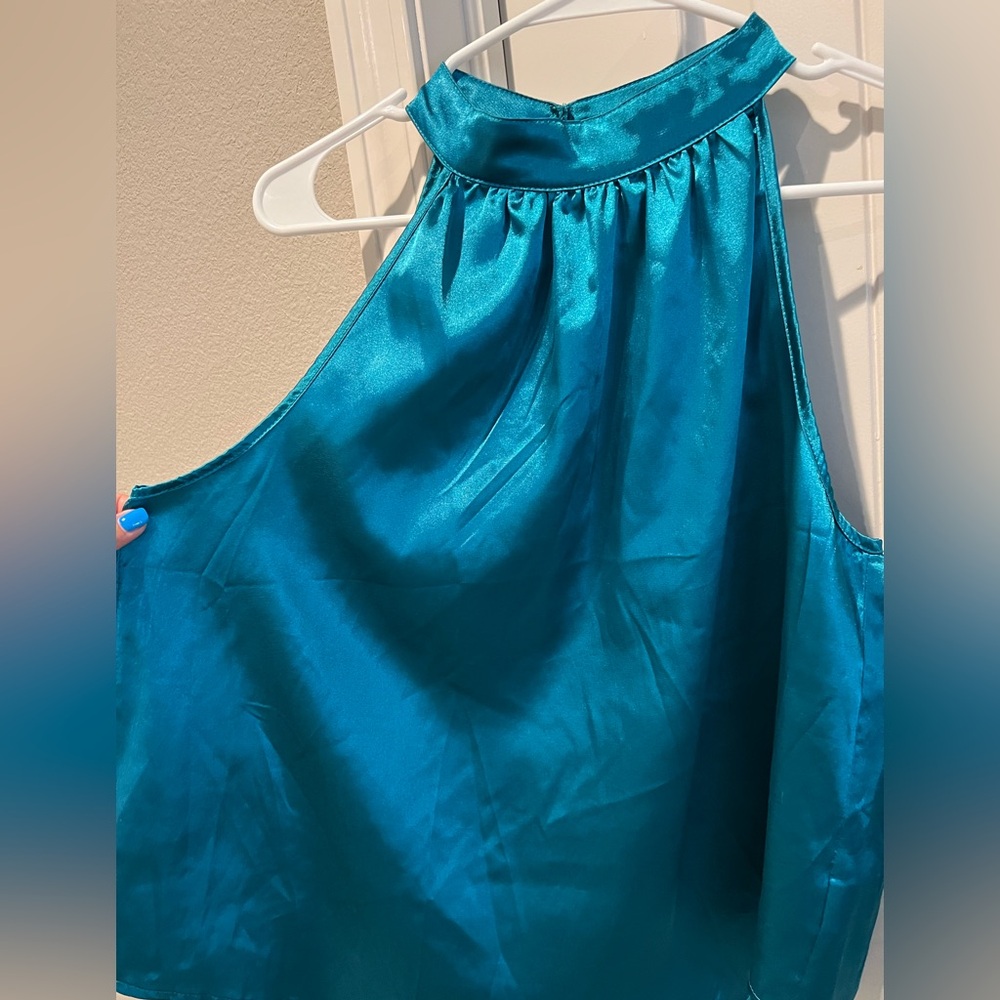 💰 5/$20!! Lot of 2 SHEIN blue Teal Blouse & No boundaries green sequin blouse xl - Picture 2 of 9
